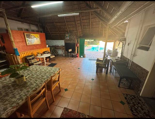 4 BEDROOM HOUSE FOR SALE IN GHOLFSIG